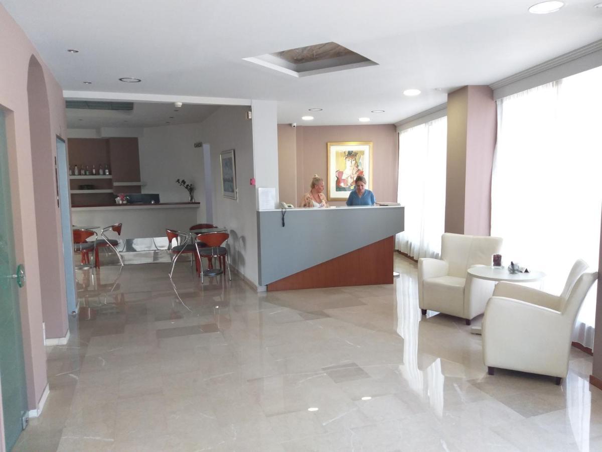 Apollo Hotel Athens Exterior photo